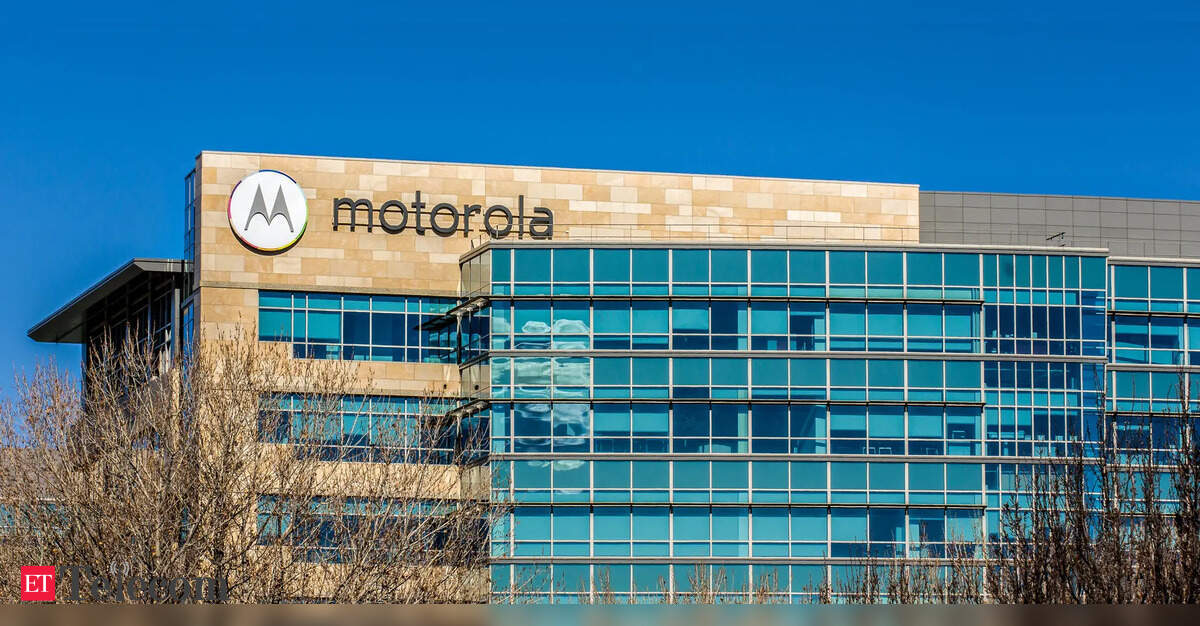Motorola Solutions Bets On Anti Drone Tech With 1 5 Billion D Fend Deal